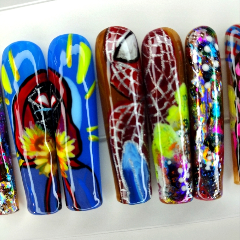 Press on nails